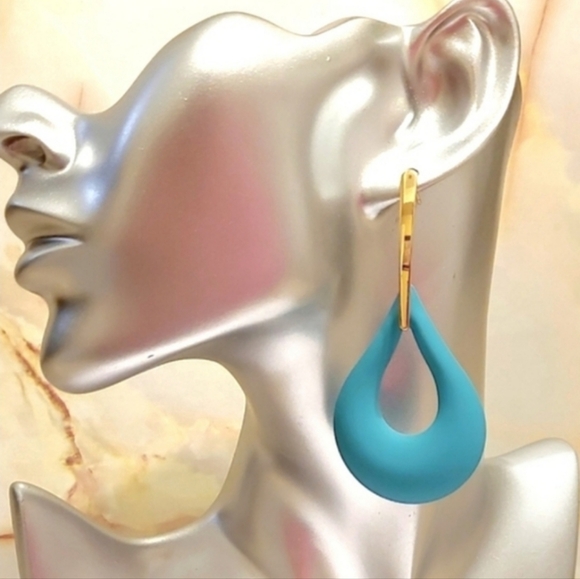 NWT Gold Bar 90s Inspired Cyan Blue Teardrop Large Gold Earrings - Picture 4 of 15